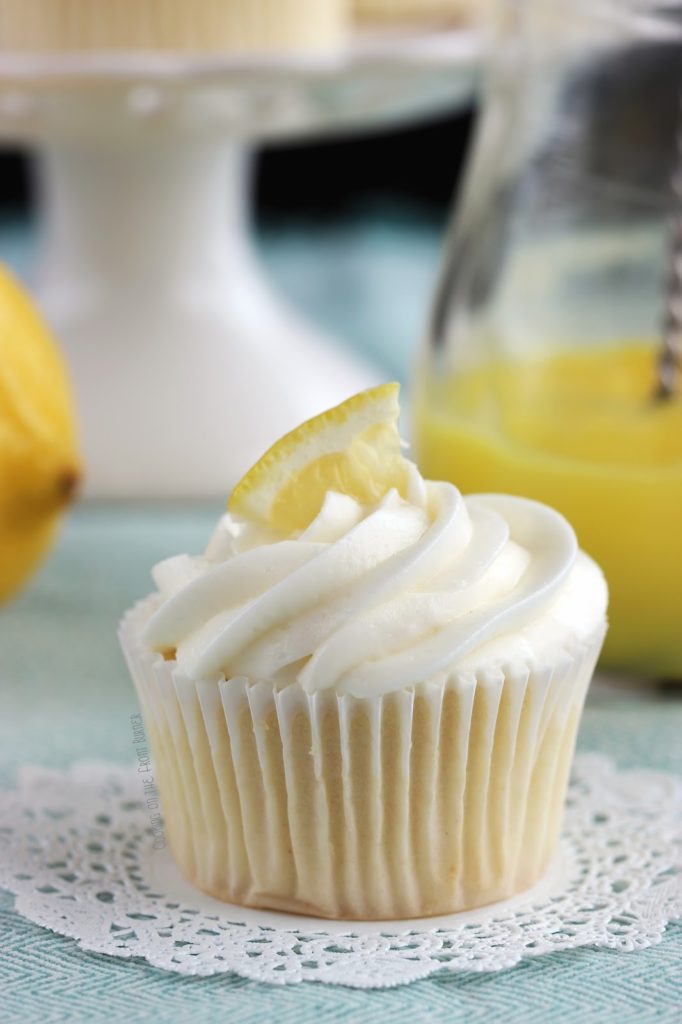 Limoncello Cupcake | Cooking on the Front Burner #limoncello #lemoncupcake