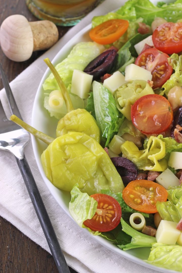 bowl pasta with lettuce tomatoes