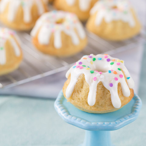 Glazed Mini Bundt Cakes  Great food ~ it's really not that