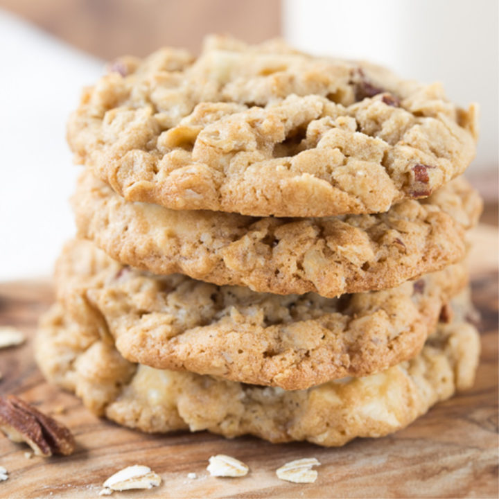 White Chocolate Pecan Oatmeal Cookie