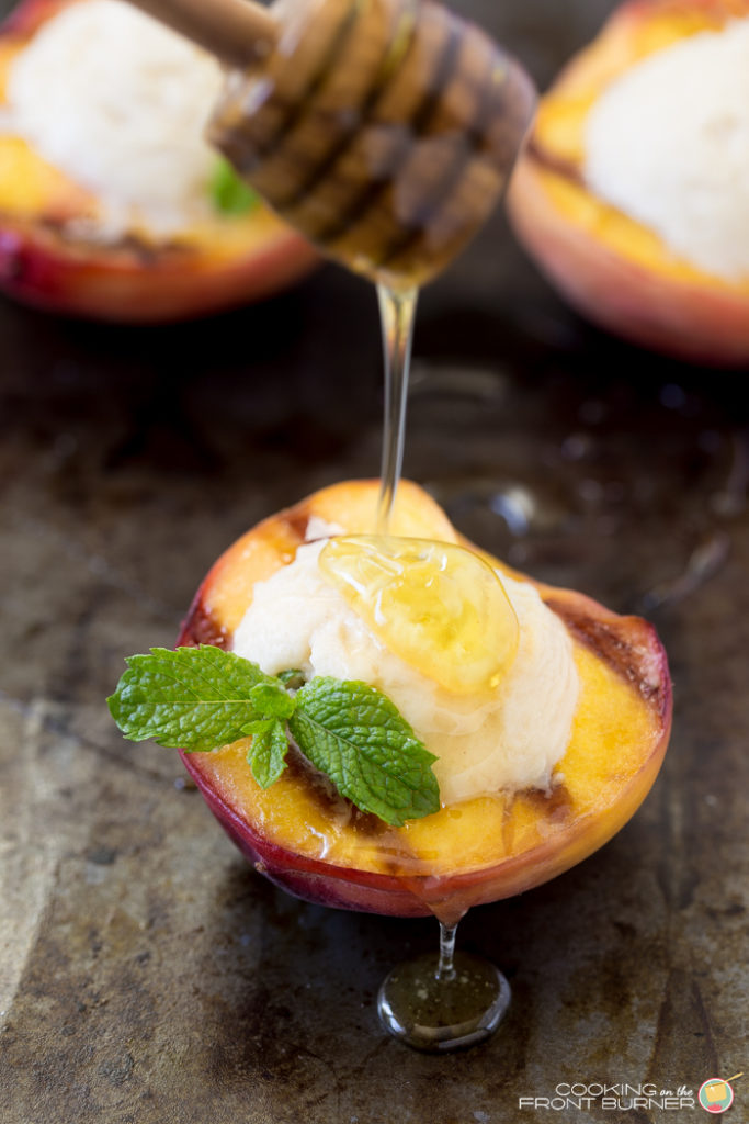 Grilled Peaches with Mascarpone and Honey