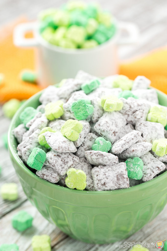 St. Patrick’s Day desserts featuring Baileys cheesecake, matcha cake, and green desserts perfect for celebrating the holiday
