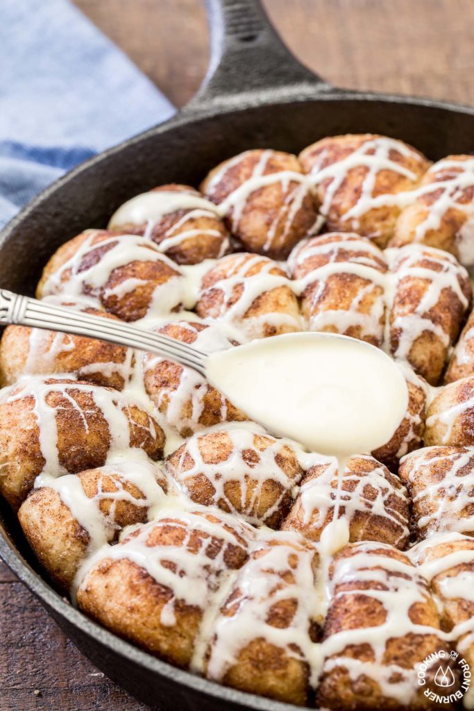 These Gingerbread Rolls with Eggnog Glaze are the perfect holiday breakfast treat!  They are so easy to do and make your kitchen smell wonderful while baking.