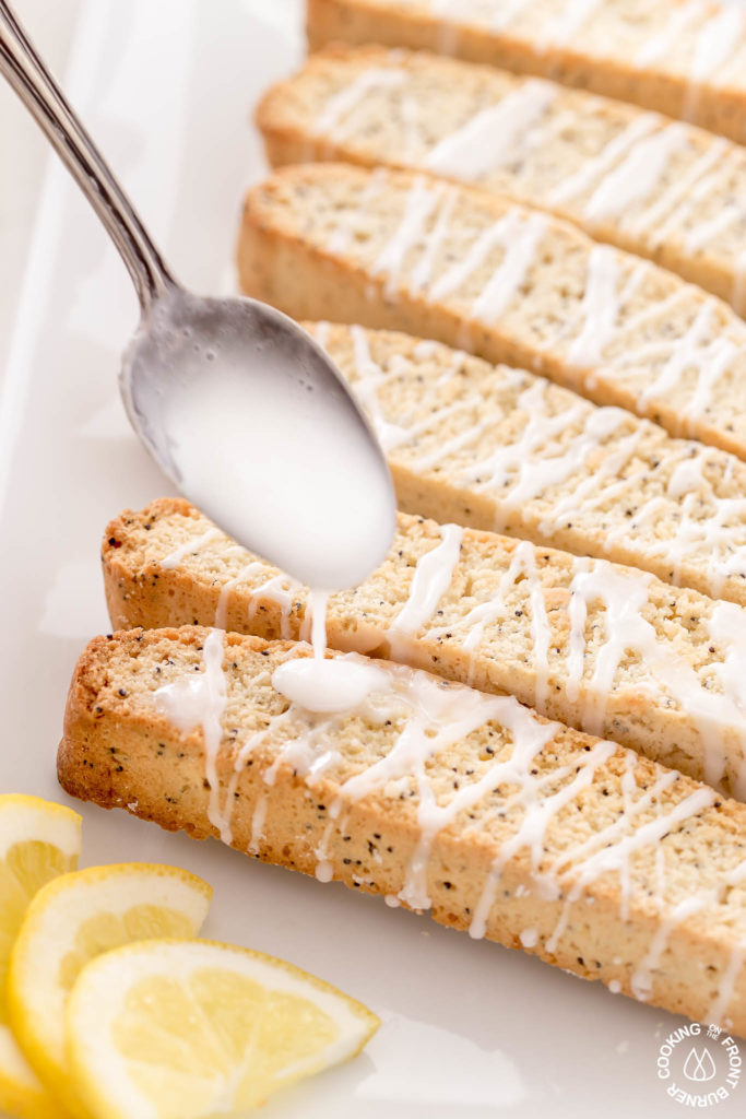 glazing biscotti