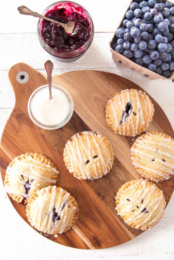 homemade blueberry pie filling