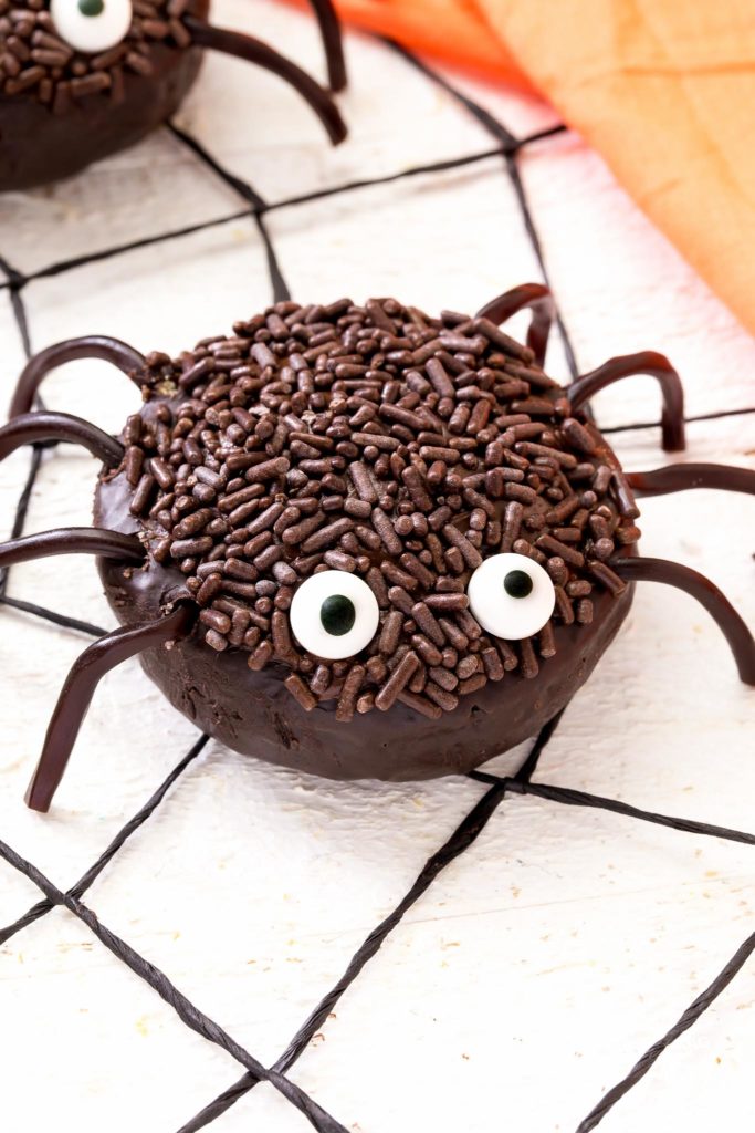 mini spider donut with jimmies