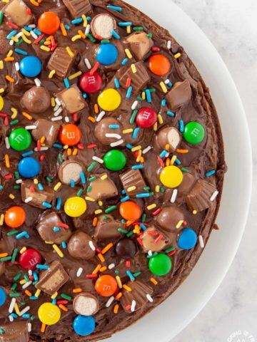 Brownie dessert pizza on a plate