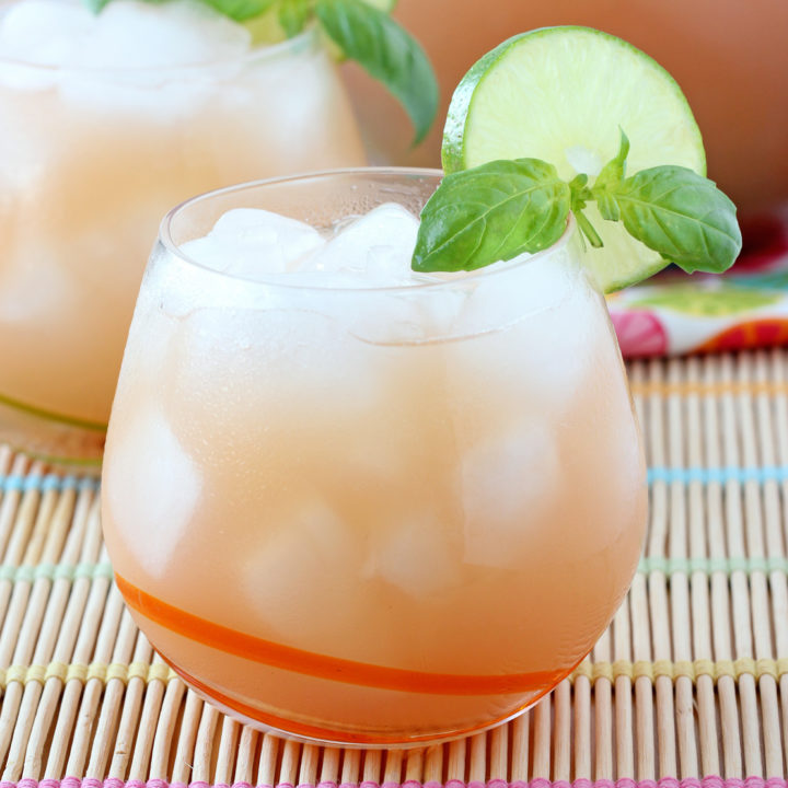 Grapefruit Basil Cocktail