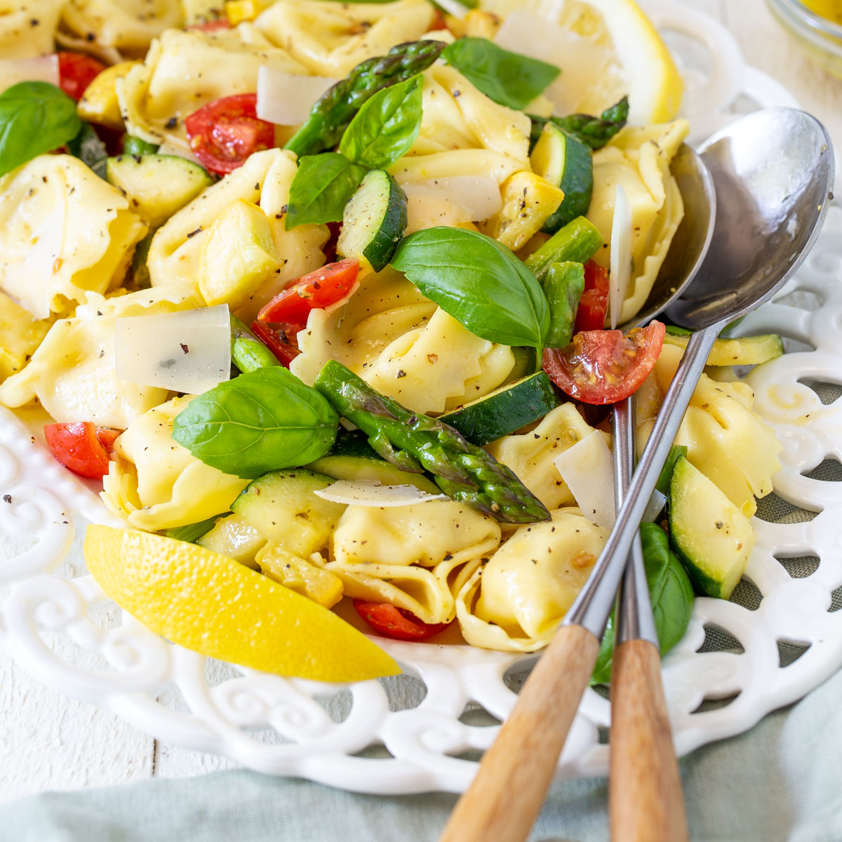 Lemon Veggie Tortellini Salad