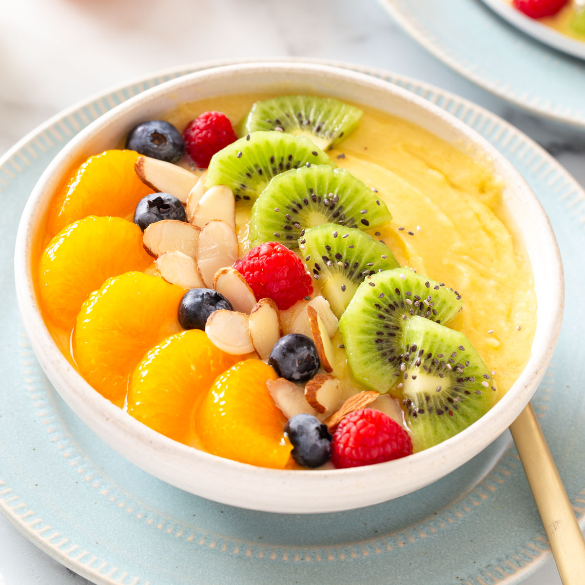 Mango Pineapple Smoothie Bowl